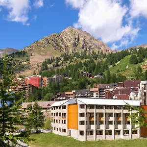 Sowell Residences New Chastillon France